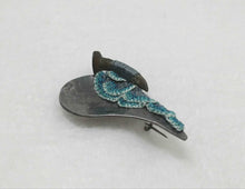 Load image into Gallery viewer, Mudlarked nail & oxidisedsilver brooch
