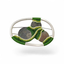Load image into Gallery viewer, Brooch - Old Buttons brooch
