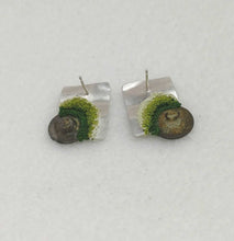 Load image into Gallery viewer, Button earrings - studs
